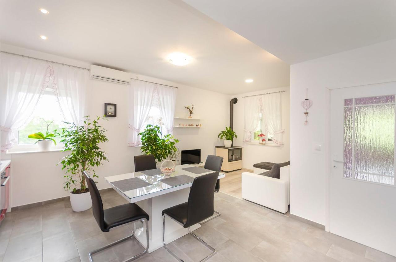 Apartment Luka Rupe 외부 사진